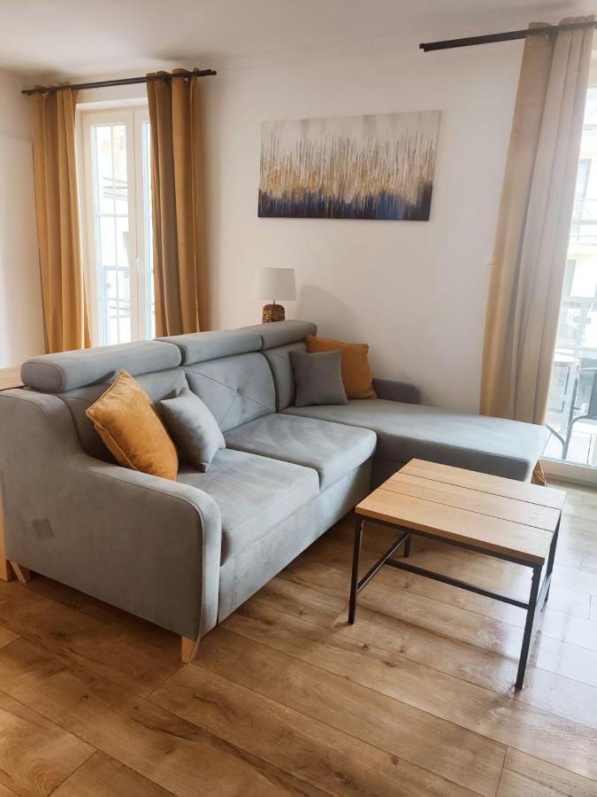 Miodowy Apartament Злотув Экстерьер фото